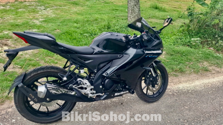R15 v4 Indu